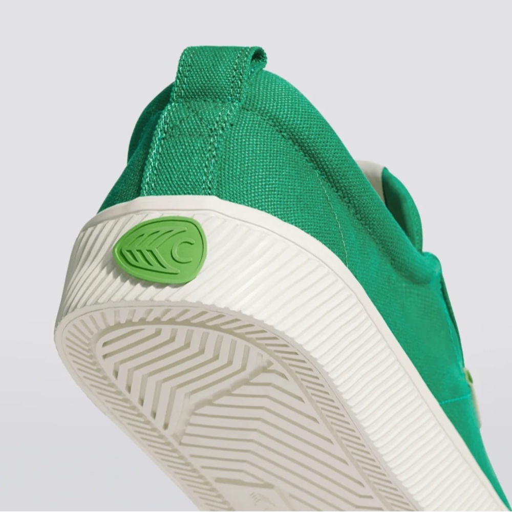 NIB OCA Low Green Sneakers Unisex - Picture 3 of 3
